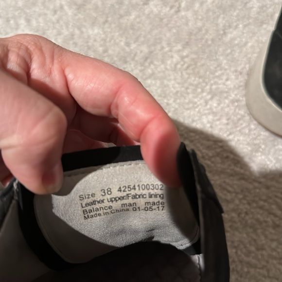 Womens Shoes Size 38 (8) Dansko Brand High Arch Black Leather white outsole - Picture 6 of 8